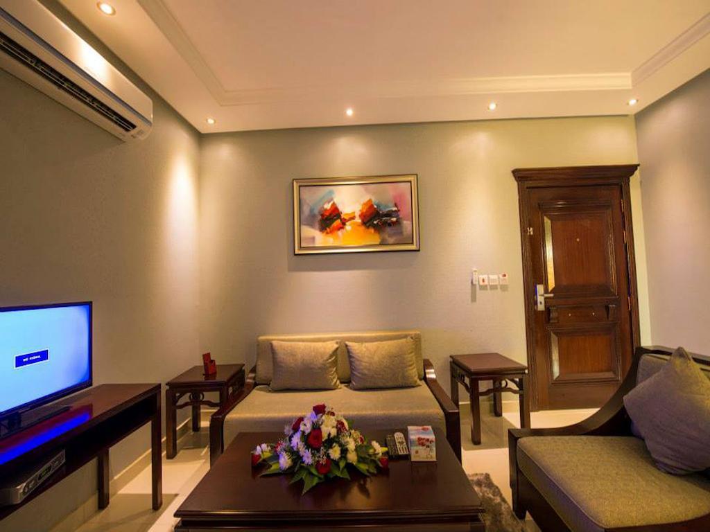 Aparthotel الشروق العربية للأجنحة الفندقية 3*